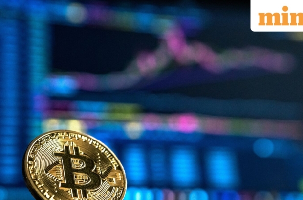 bitcoins-Andre_Francois_McKenzie-Unsplash_1750244738061_1776767552866.jpg