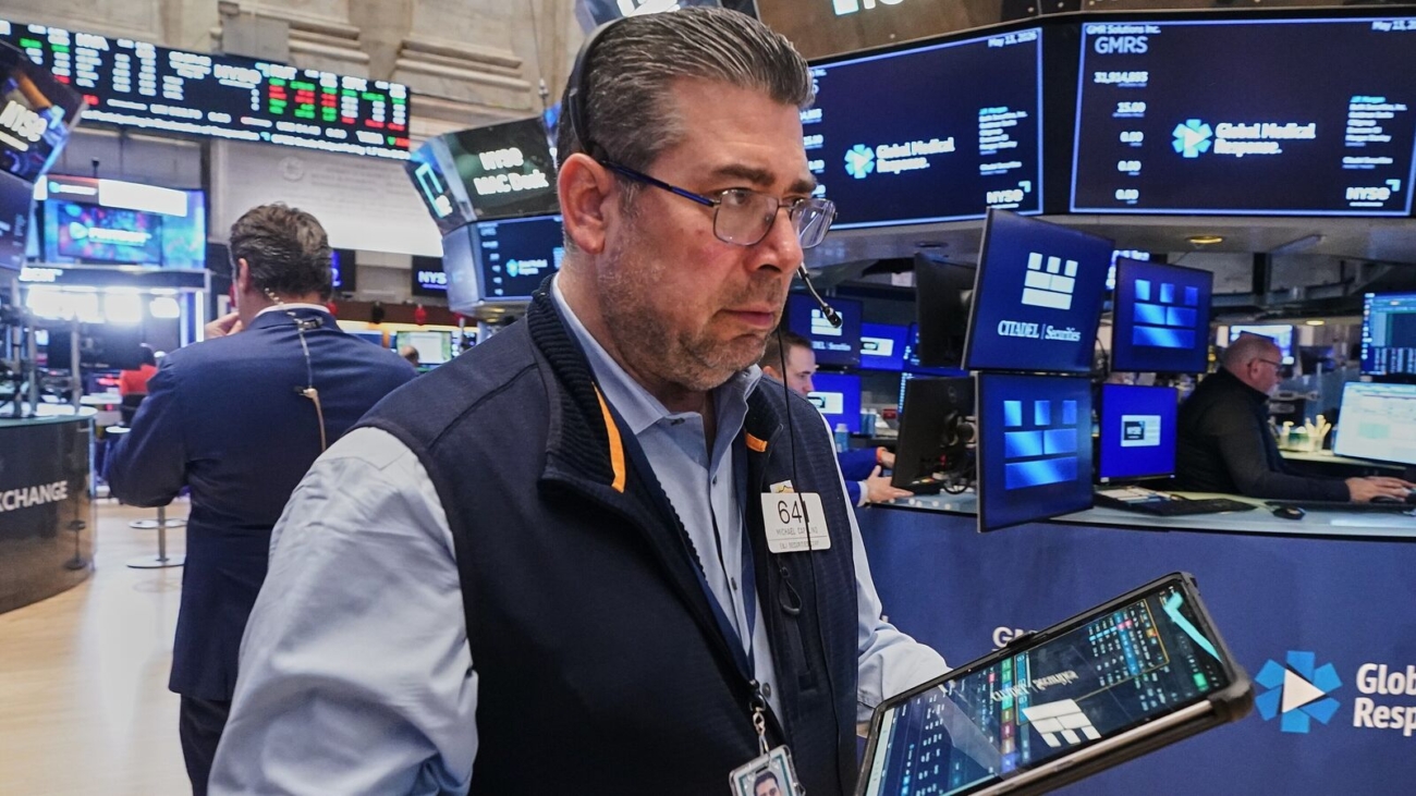 Financial-Markets-Wall-Street-2_1778767157258_1778767184205_e6eb3011-0a04-4c11-aac5-7d944a594be4.jpg
