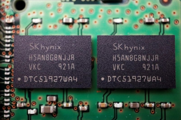LYNXMPEM4C0QT_L.jpg