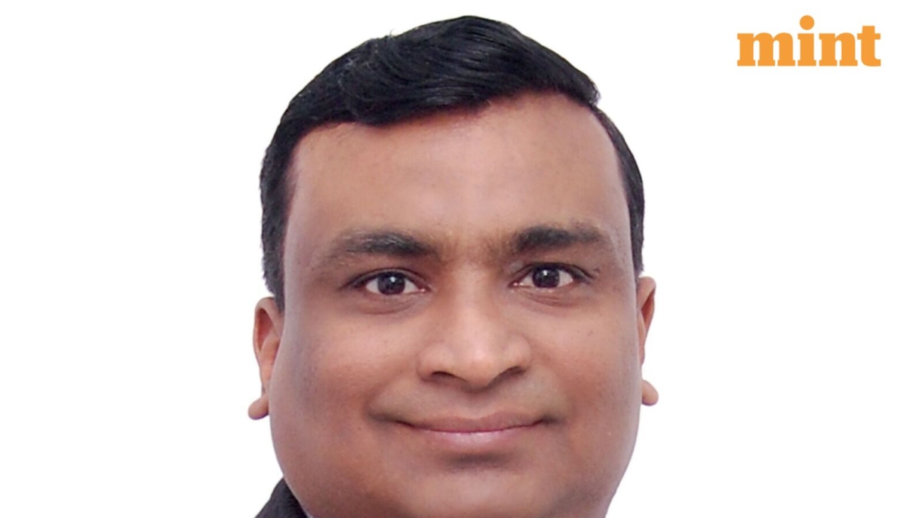 Mr_Devarsh_Vakil_1779609814309_1779609814738_00f38204-0e4d-4171-9000-1c9d2c82df70.jpg