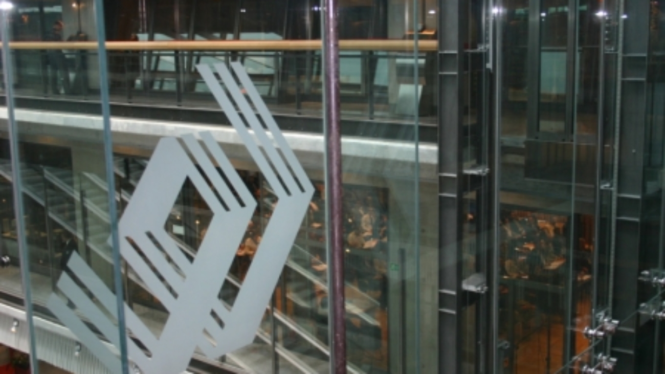 Warsaw_Stock_Exchange_M_1440056832.jpg
