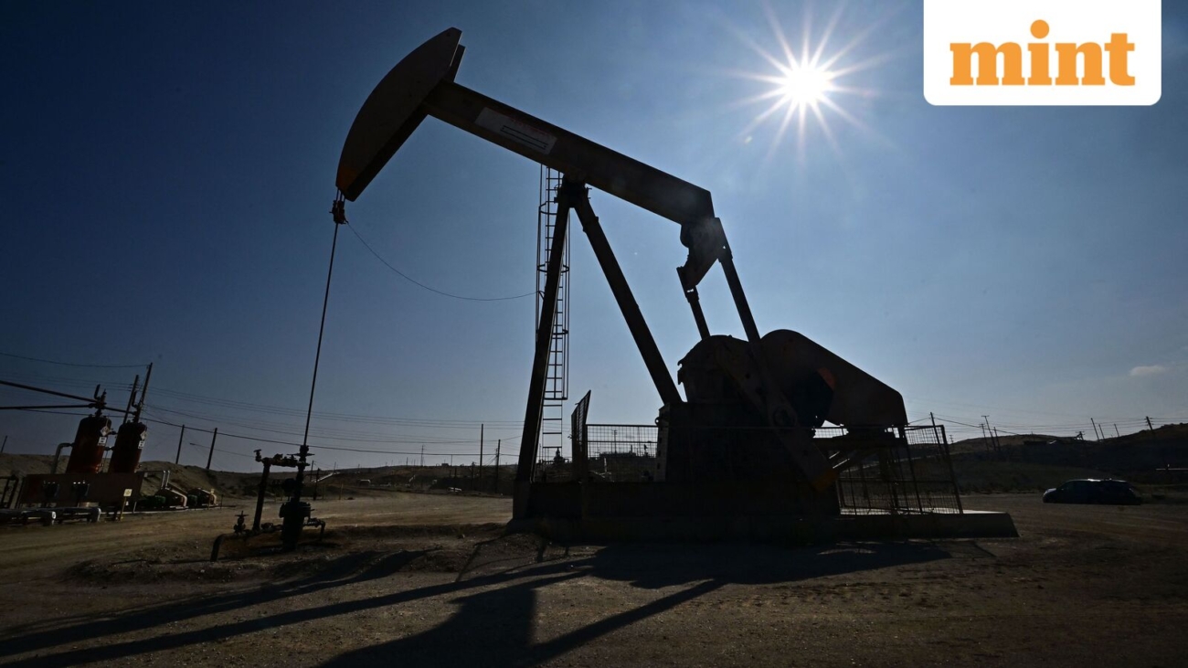 crude_oil_price_1779439678255_1779439678414_d751571e-449d-4101-b106-4bb44214b710.jpg