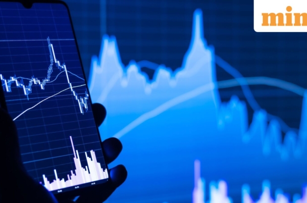 stock_1778465759183_1778465759310.jpg