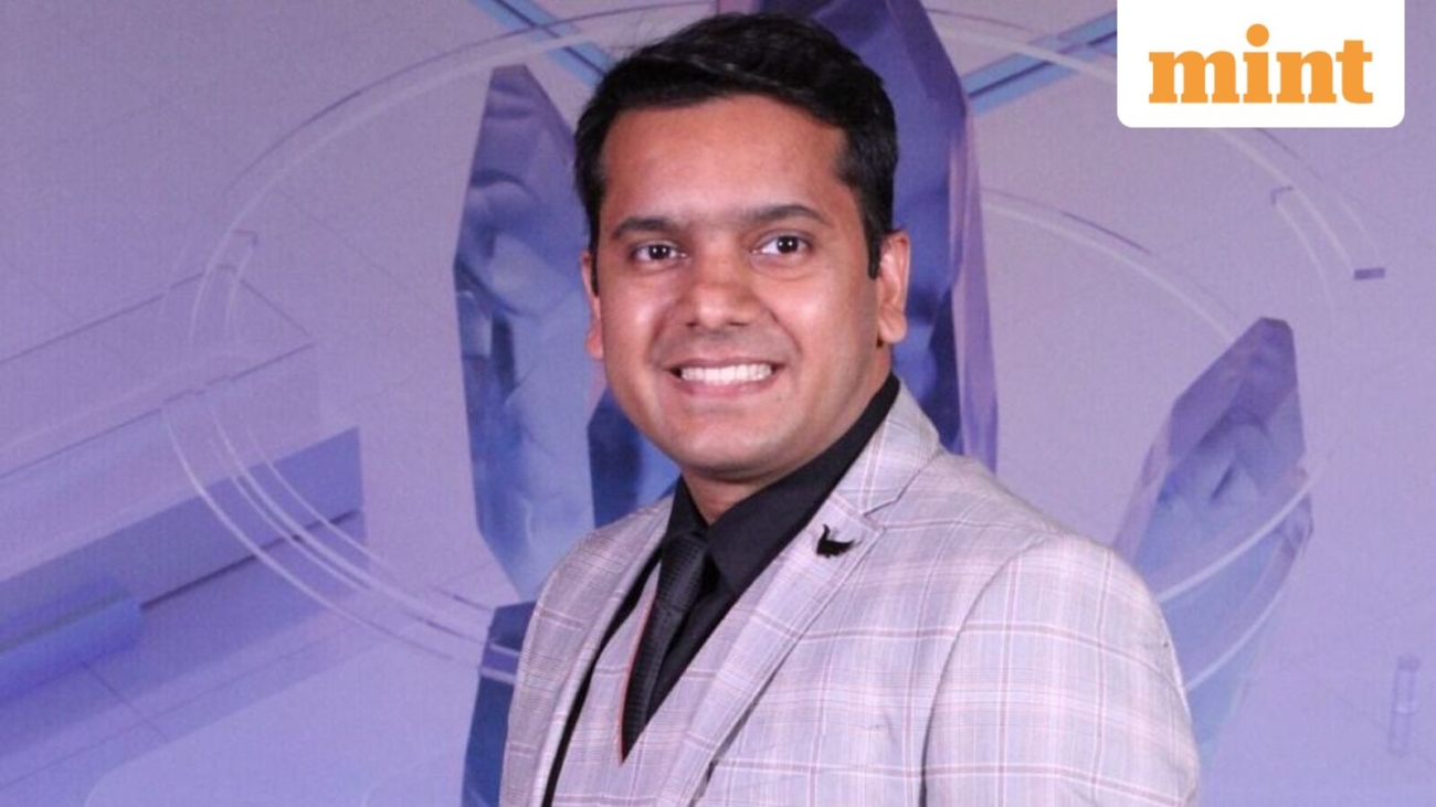 Sumeet_Bagadia_Choice_Broking_1680942463906_1780275928627_789d50b8-bd38-4914-81b4-8942eaee3270.jpg