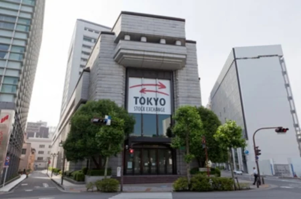 TOKYO-STOCK-EXCHANGE-IN-JAPAN_3_M_1440048954.jpg