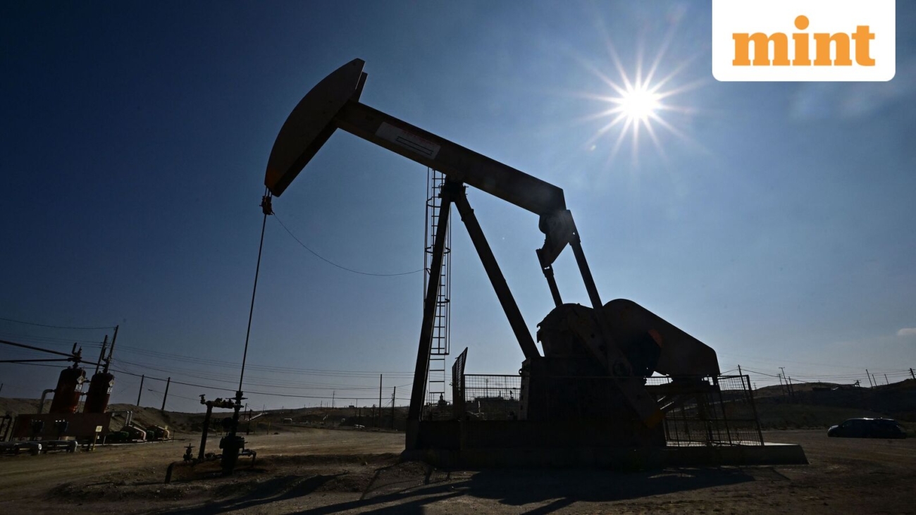 crude_oil_1697775793536_1781056070595_986c0f17-32d6-43df-95a1-debb15429707.jpg