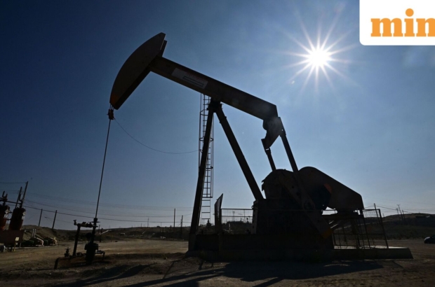 crude_oil_1697775793536_1781056070595_986c0f17-32d6-43df-95a1-debb15429707.jpg