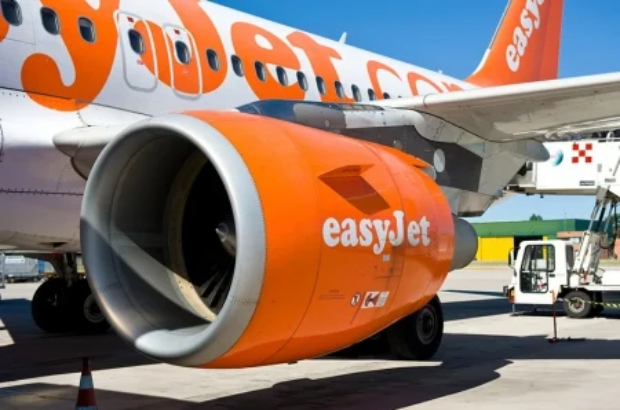 easyJet_M_1440050615.jpg