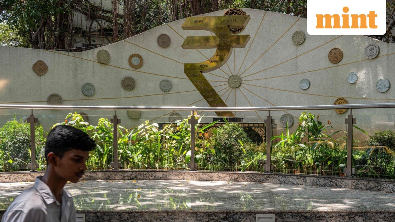 rupee_1781678094950_1781678095199_127b832d-797f-44bf-a3f9-1919a104d038.jpg