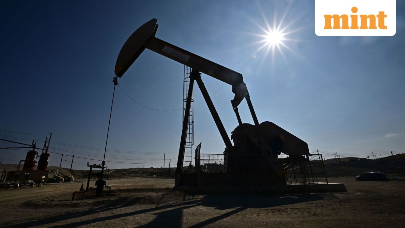 crude_oil_1697775793536_1783991347309_6669b83a-dc76-4a2c-bca5-4f73ea0d559f.jpg